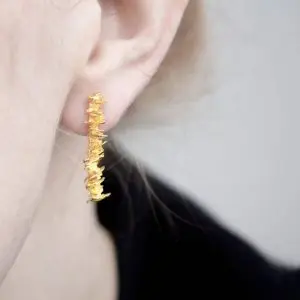 earrings in fair silver gold plated, Nako collection